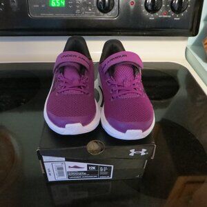 Girl's Under Armour Pursuit 4 AC Sneakers